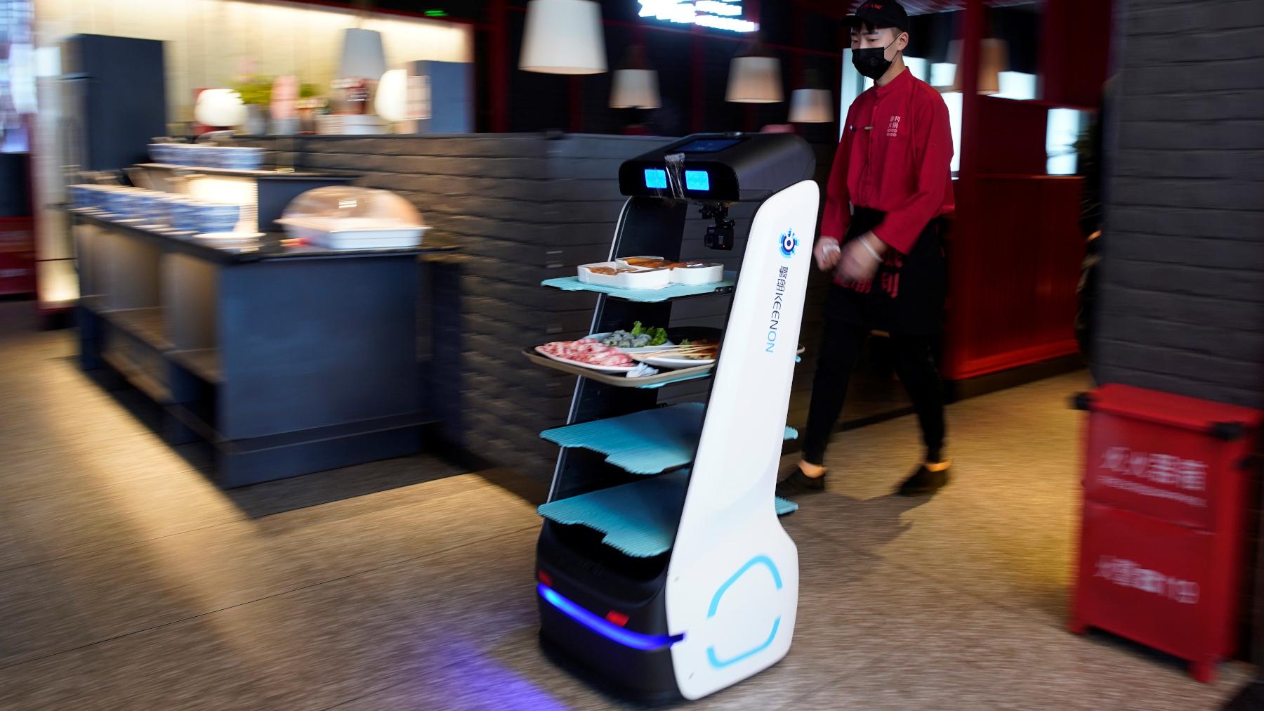Restaurant Waiter Robots